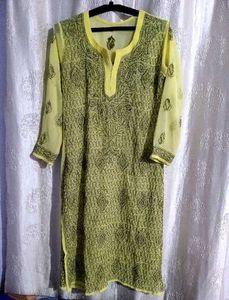 Yellowish Green Embroidered Chikankari Kurta