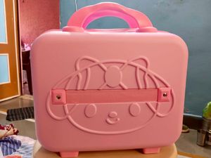 Trending Makeup Vanity case