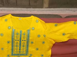 BrandNew BeautifulEmbroidery Yellow NairaCutKu