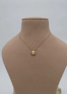 Pearl Pendant Necklace