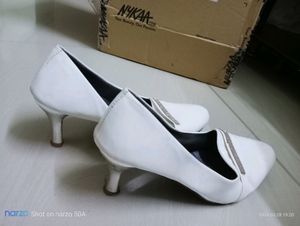 Offer For White Heels