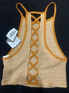 crop top             mustard/cream colour