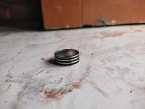 Metallic Rings