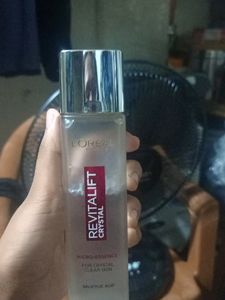 Loreal Paris Revitalift Crystal Micro Essence