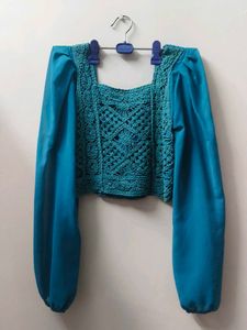 Crochet Puff Sleeve Top