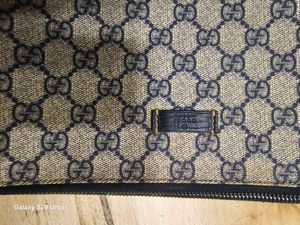 Authentic Gucci Pouch Wallet Bag