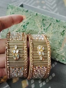 Bangle &amp;earing 😍