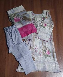 Floral Printed Kurta Set