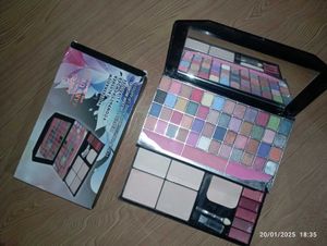 Eyeshadow &amp; Compact Palette