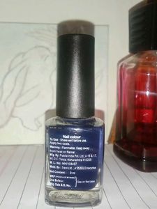 Aesthetic Navy Blue Nail Colour