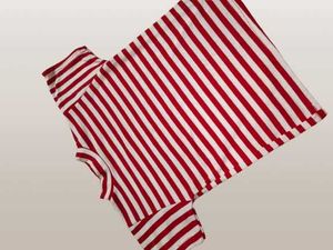 Mock Neck Red And White Top
