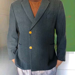 4 Combo (2 Blazer, Shirt, Pants)