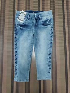 DG-145 Size-28 Denim Capri