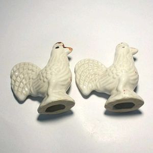 Ceramic Hen White Home Decor Showpiece 2 Pair