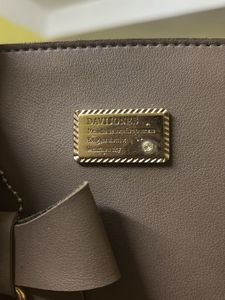 Elegant Handbag