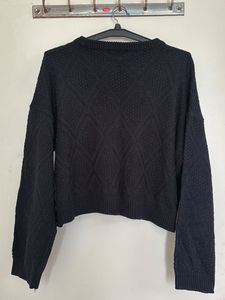 YELLOW KOREAN PULLOVER