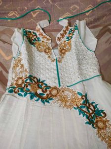 Elegant Embroidered Kurta Set