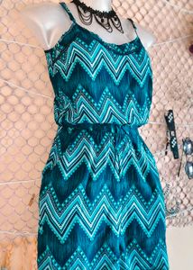 H&amp;M SizeM 🎁Buy 2 Get 1 Free 🎁 Chevron Print