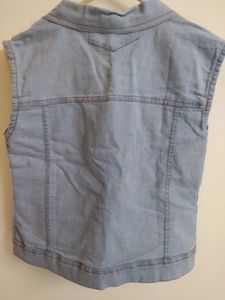 Light Blue Jean Coat ( Sleeveless)