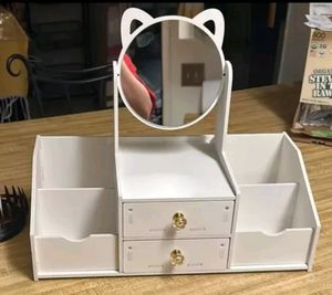 Makeup Organizer