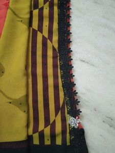 Rust Saree With Black Laces