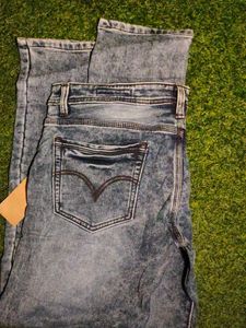 Levi&#39;s 511 Slim Fit Jeans