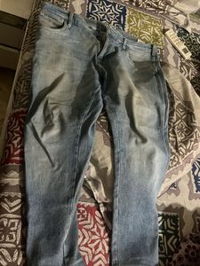 Light Wash Denim Jeans