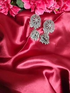 Silver Jhumka Earrings
