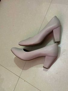Luna Blu Chunky Heels