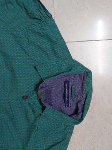 Women Wear Shirt