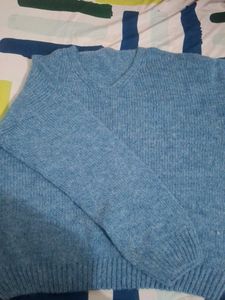 Blue V-Neck Knit Sweater