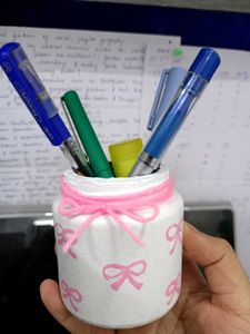 Pen Holder
