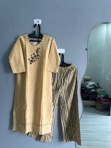 Elegant Kurta Set (XL)