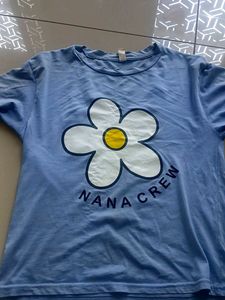 Nana Crew Floral Graphic Tee