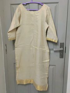 Kerala Tissue Silk Kurthi