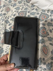Black Clutch