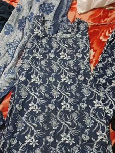 New Foral Kurta Set(Free Dupatta)