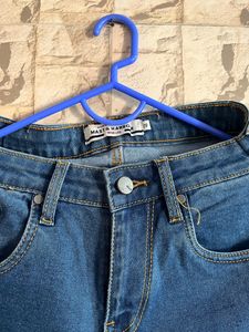Knees Cut Wide Leg Jeans