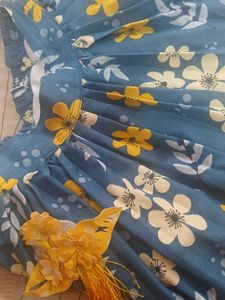 girls skirt