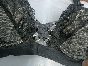 Lace Black Bra 38D🔥