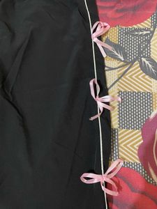 Trendy Black Track Pants with Pink Ribbon