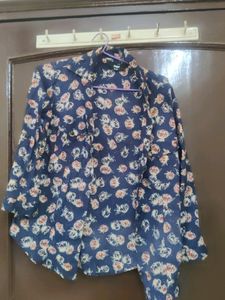 Blue Floral Printed Fitted Shirt