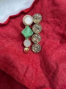 Beautiful Earrings And Clips