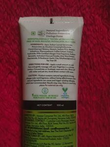 Mamaearth Charcoal Face Wash