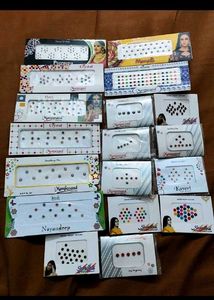 Assorted Bindi Sets(set of 18)