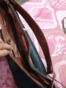 Get 3 Handbags 1 Sling Bag