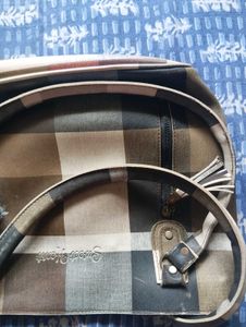 SHOULDER BAG