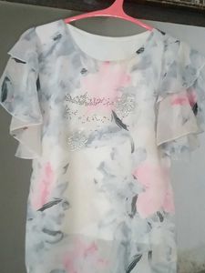 Floral Print Ruffle Top