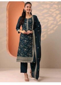 Elegant Embroidered Kurta Set