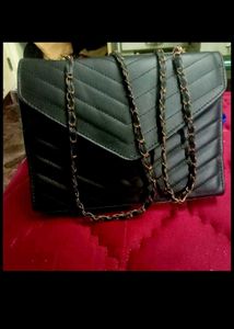 Black Handbag with Chain Detail